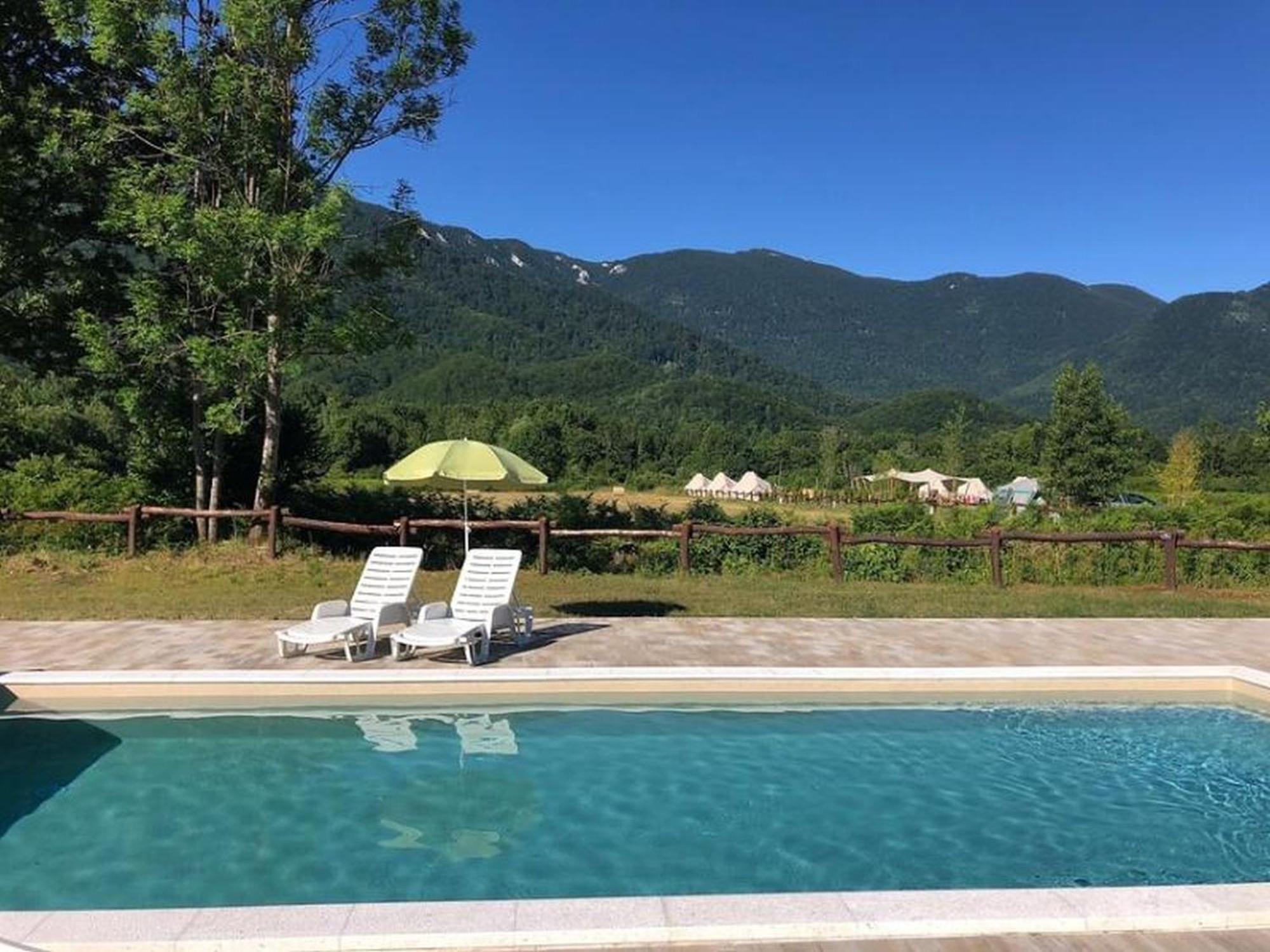 Bungalows Rizvan City Brusane Kültér fotó