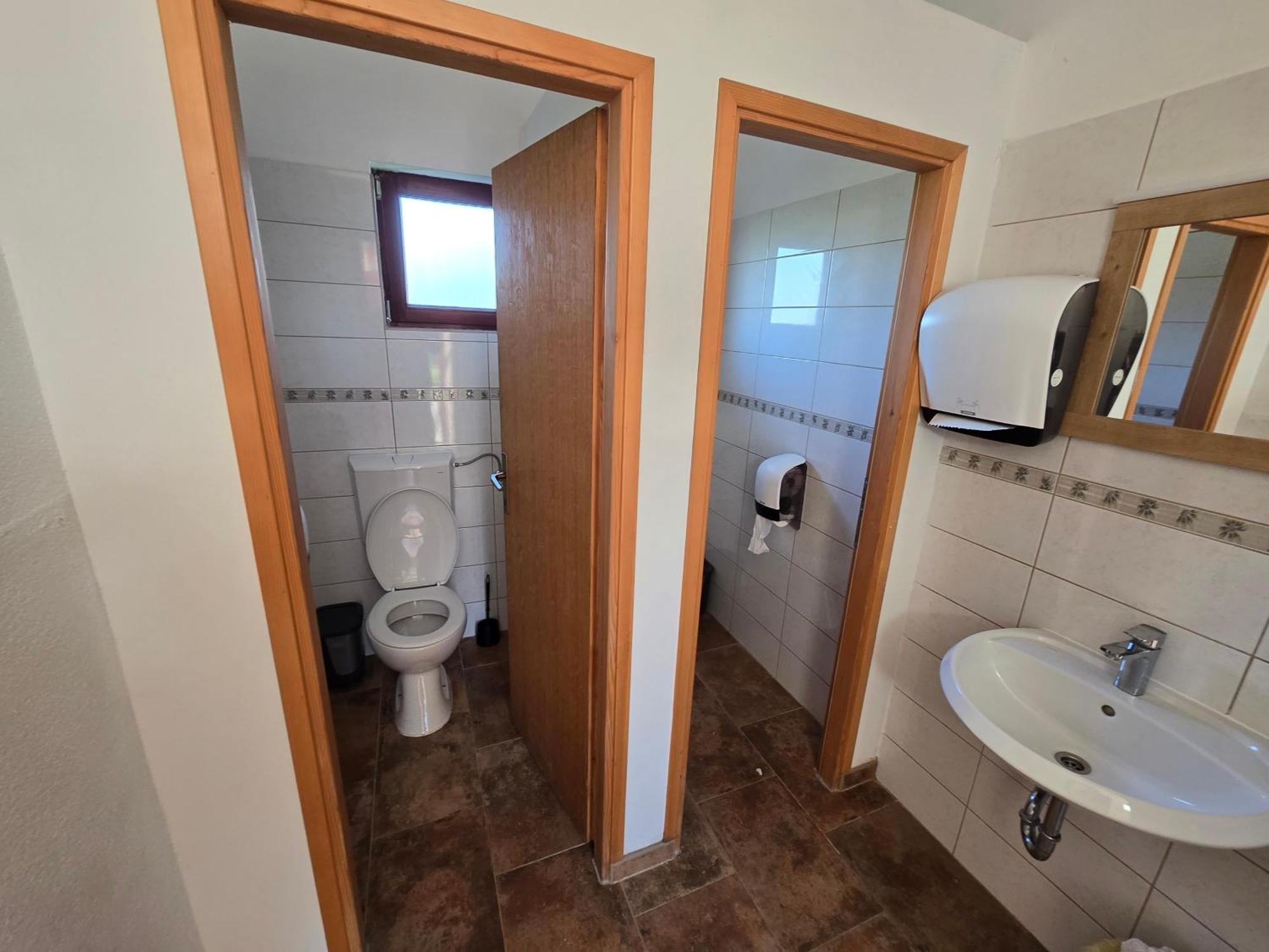 Bungalows Rizvan City Brusane Kültér fotó
